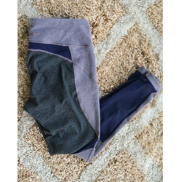 CALIA by Carrie Underwood Pants - CALIA By Carrie Underwood leggings Small